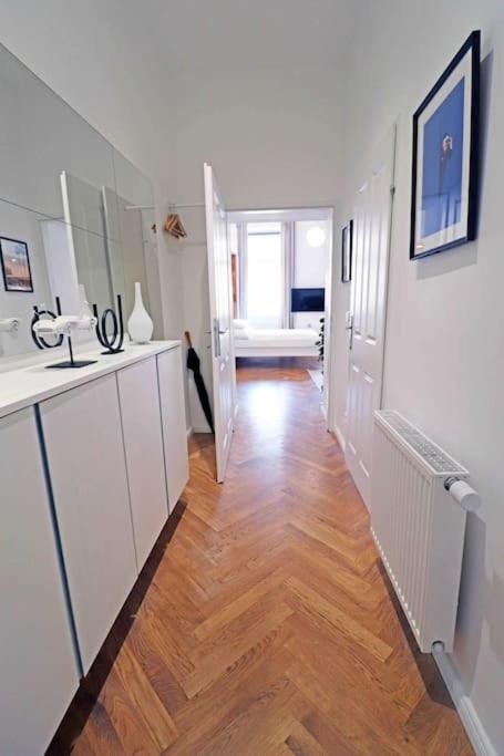 Smart Apt Mit Balkon Am Augarten Park Naehe Zentrum Wenen Buitenkant foto
